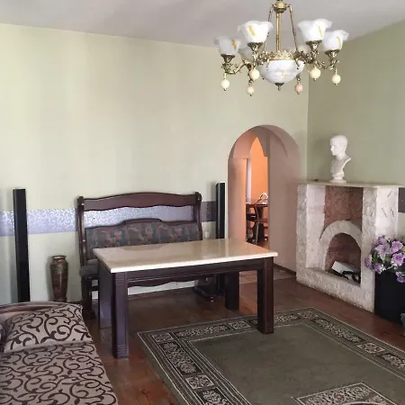 Flat Apartment *