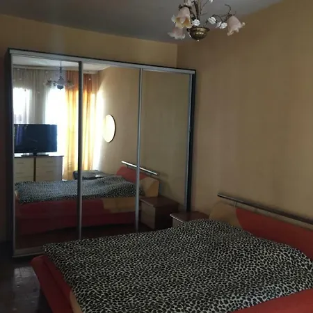 Flat Apartment *